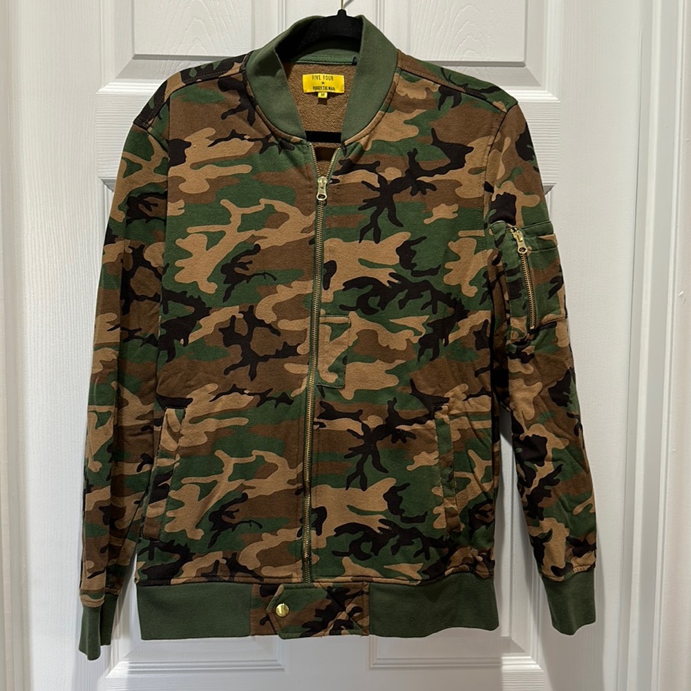 Men’s Camo Print Five Four Brand Jacket